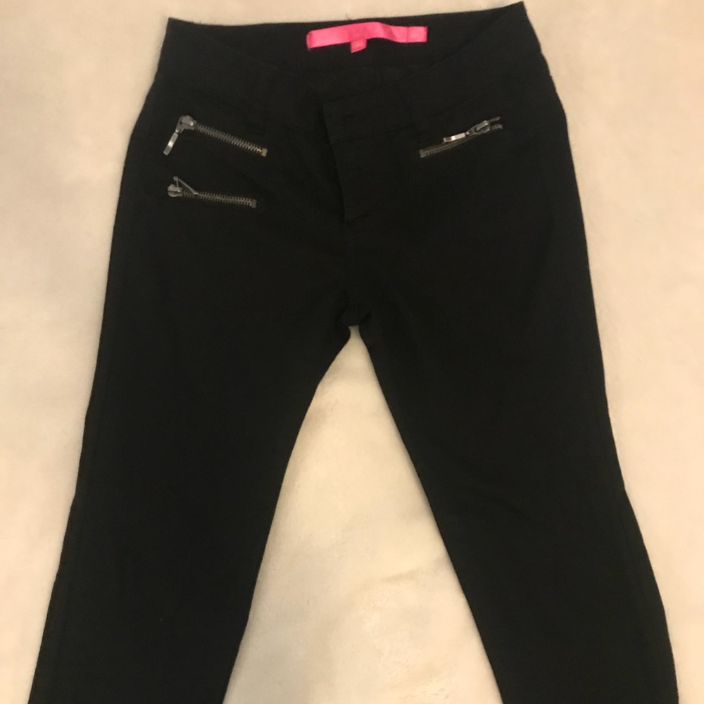 Tinseltown black pants with zippers Straight leg.